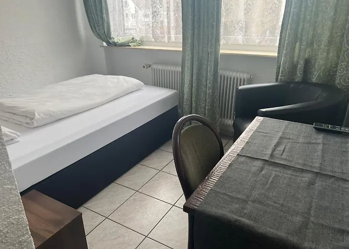 & Restaurant Main Taunus